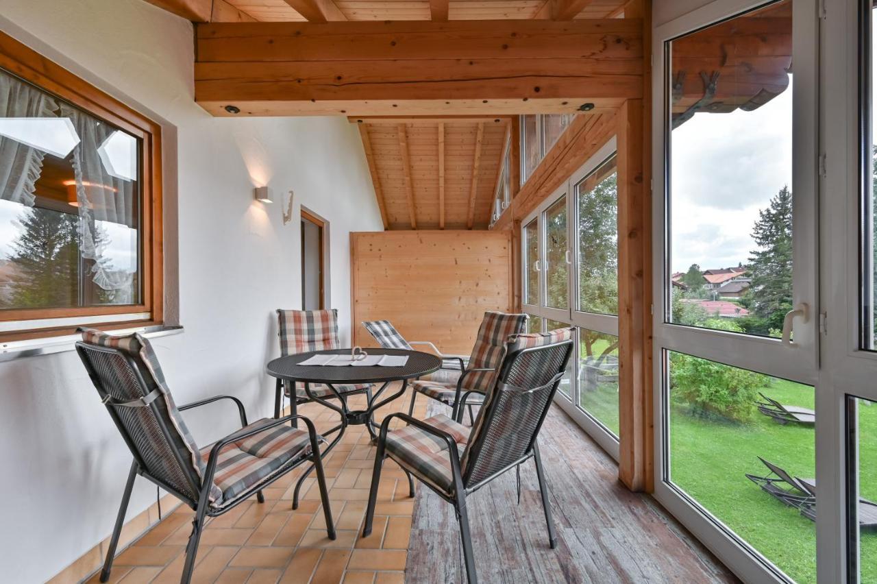 Landhaus Grobert Seeg Exteriör bild