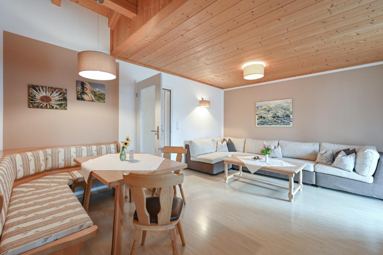 Landhaus Grobert Seeg Exteriör bild