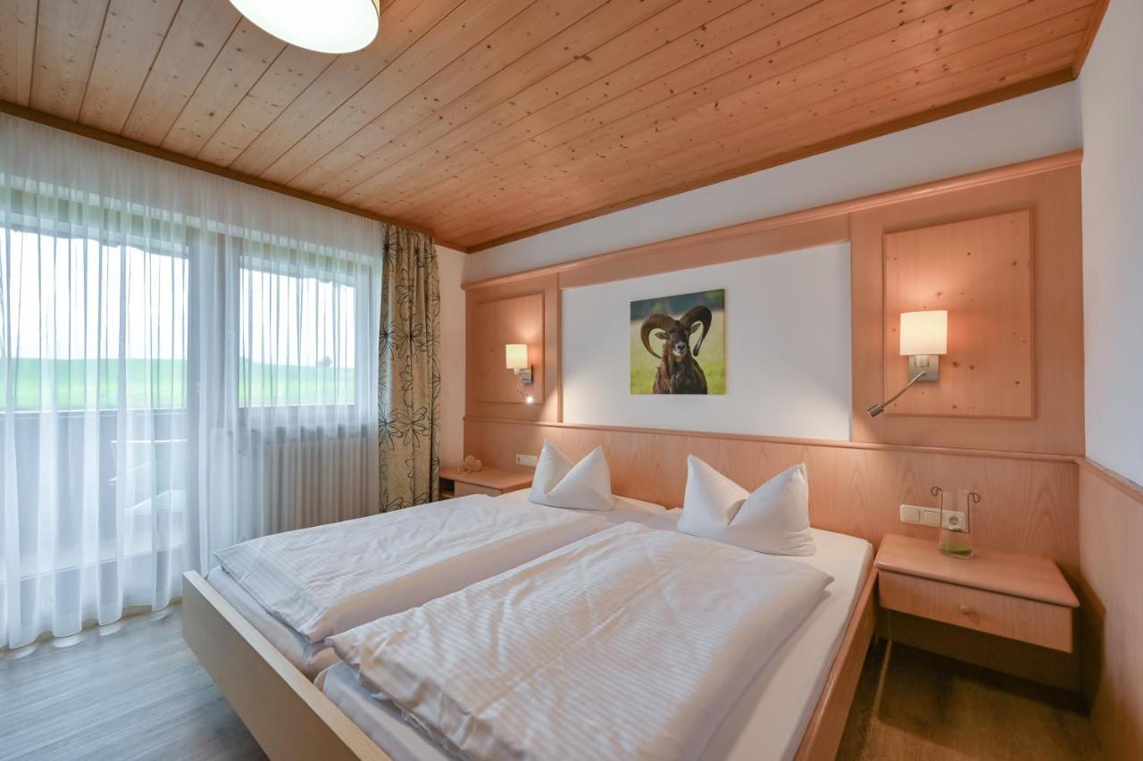 Landhaus Grobert Seeg Exteriör bild