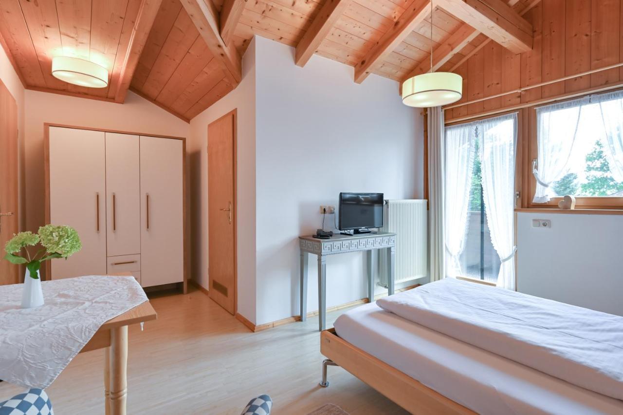 Landhaus Grobert Seeg Exteriör bild