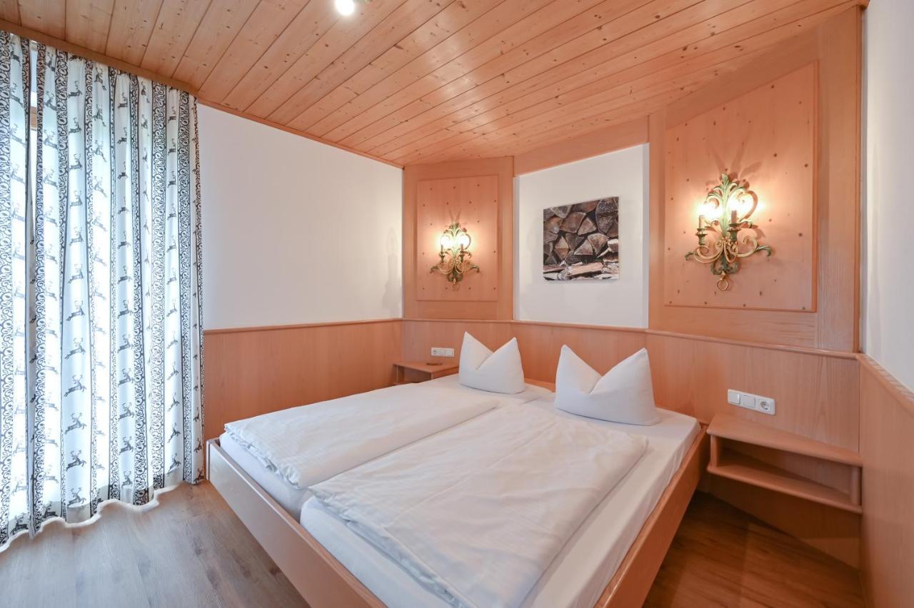 Landhaus Grobert Seeg Exteriör bild