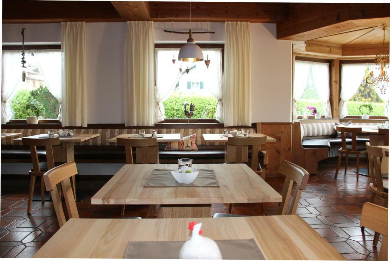 Landhaus Grobert Seeg Exteriör bild